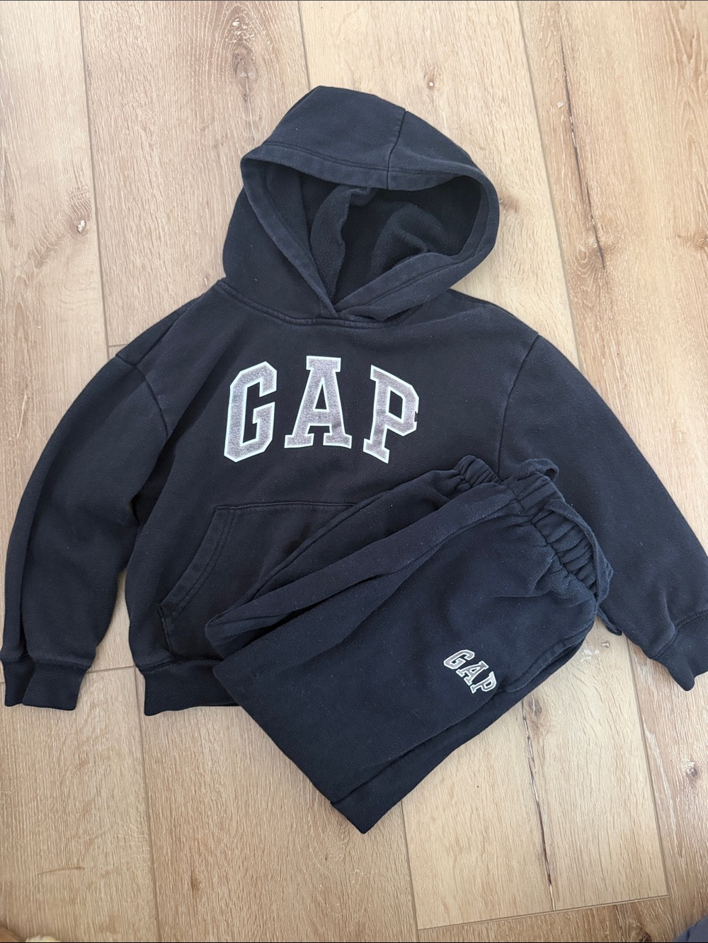 GAP Kids Logo Hoodie and Jogger Set Black Size Small